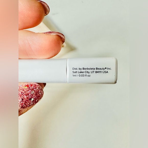 BORBOLETA Mesh Zip Travel Pouch with Travel Size Products, Beige - Picture 13 of 15